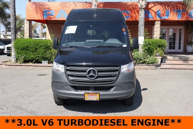 2021 Mercedes-Benz Sprinter 2500 Passenger 144 WB