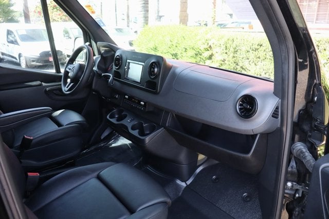 2021 Mercedes-Benz Sprinter 2500 Passenger 144 WB
