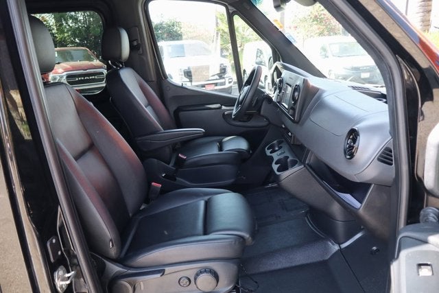 2021 Mercedes-Benz Sprinter 2500 Passenger 144 WB