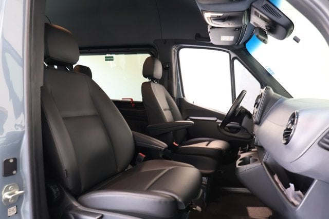 2022 Mercedes-Benz Sprinter Passenger Van Passenger 144 WB