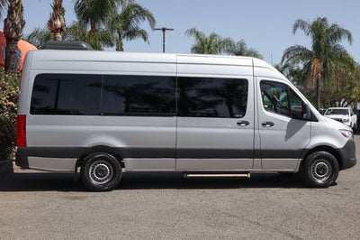 2020 Mercedes-Benz Sprinter 2500 Passenger 170 WB