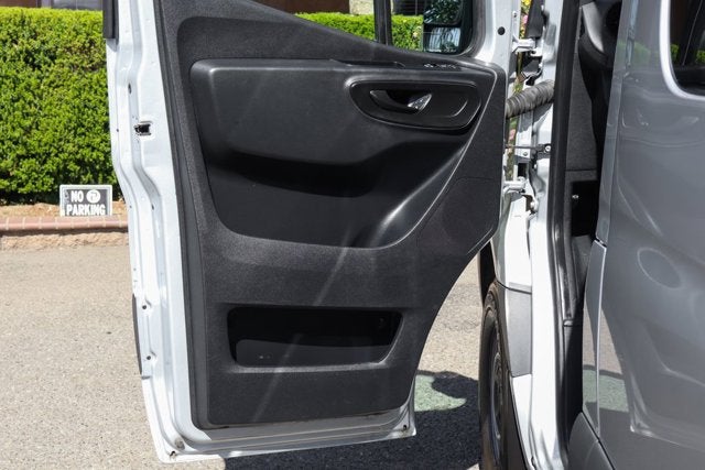 2020 Mercedes-Benz Sprinter 2500 Passenger 170 WB