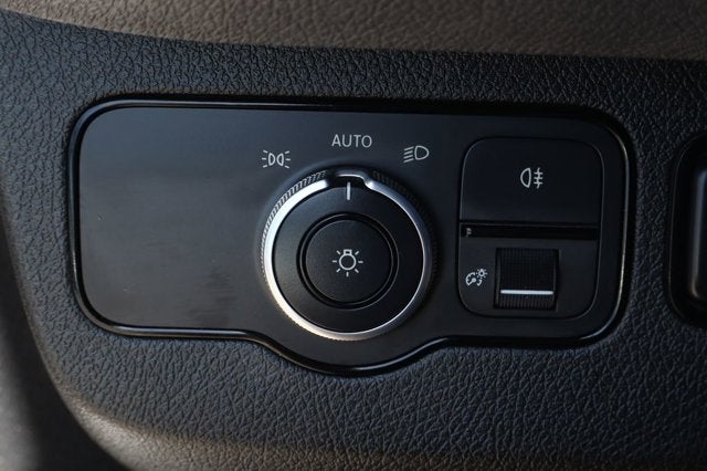 2020 Mercedes-Benz Sprinter 2500 Passenger 170 WB