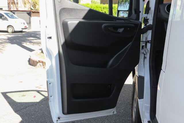 2026 Mercedes-Benz Sprinter 2500 Passenger 170 WB