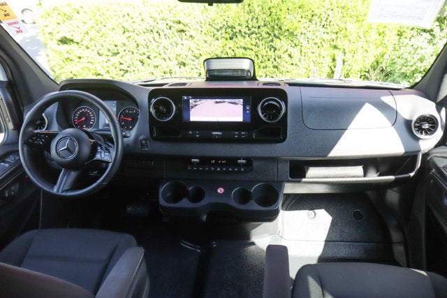 2026 Mercedes-Benz Sprinter 2500 Passenger 170 WB