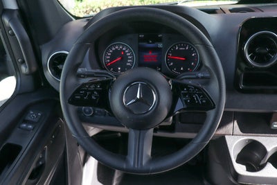 2026 Mercedes-Benz Sprinter 2500 Passenger 170 WB