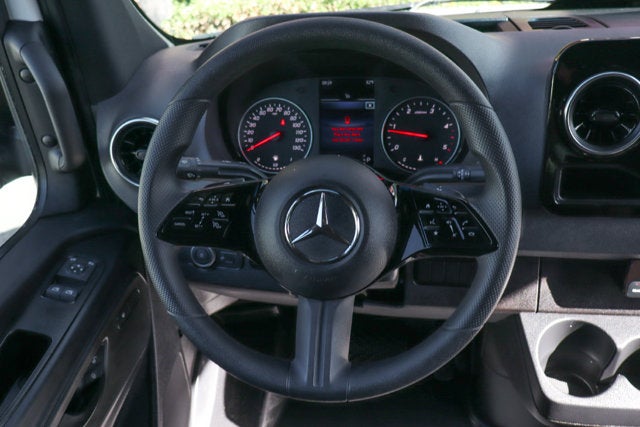 2026 Mercedes-Benz Sprinter 2500 Passenger 170 WB