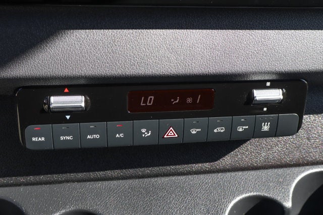 2026 Mercedes-Benz Sprinter 2500 Passenger 170 WB