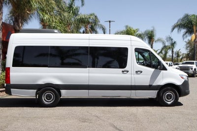 2025 Mercedes-Benz Sprinter 2500 Passenger 170 WB