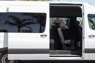 2025 Mercedes-Benz Sprinter 2500 Passenger 170 WB