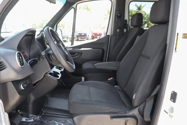 2025 Mercedes-Benz Sprinter 2500 Passenger 170 WB