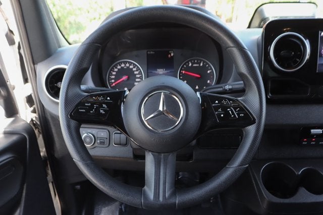 2025 Mercedes-Benz Sprinter 2500 Passenger 170 WB