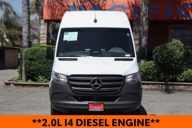 2025 Mercedes-Benz Sprinter 2500 Passenger 170 WB