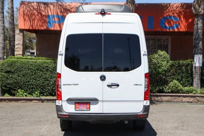2025 Mercedes-Benz Sprinter 2500 Passenger 170 WB