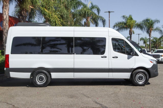 2026 Mercedes-Benz Sprinter 2500 Passenger 170 WB