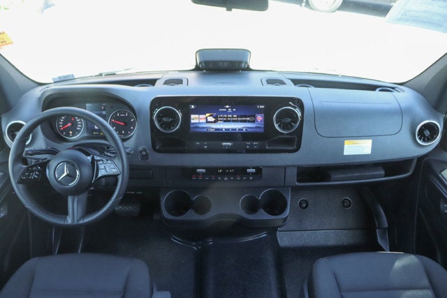 2026 Mercedes-Benz Sprinter 2500 Passenger 170 WB