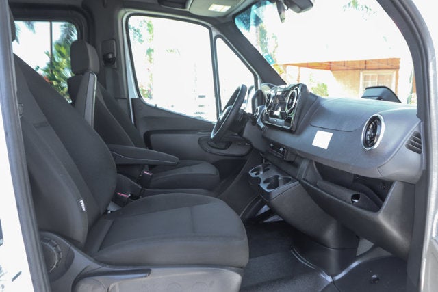 2026 Mercedes-Benz Sprinter 2500 Passenger 170 WB