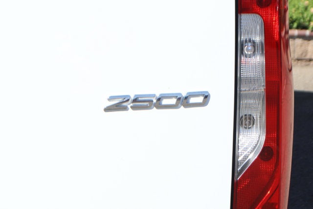 2026 Mercedes-Benz Sprinter 2500 Passenger 170 WB