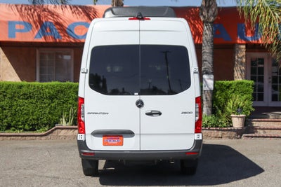 2026 Mercedes-Benz Sprinter 2500 Passenger 170 WB