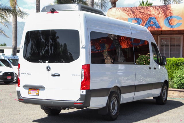 2026 Mercedes-Benz Sprinter 2500 Passenger 170 WB