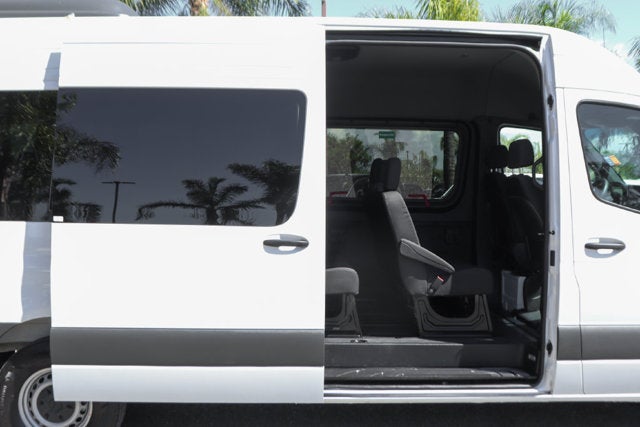 2026 Mercedes-Benz Sprinter 2500 Passenger 170 WB