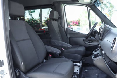 2026 Mercedes-Benz Sprinter 2500 Passenger 170 WB