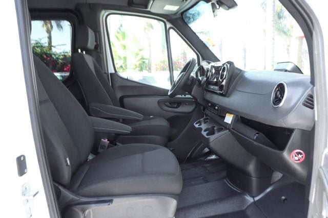 2026 Mercedes-Benz Sprinter 2500 Passenger 170 WB