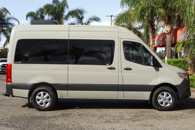 2023 Mercedes-Benz Sprinter 2500 Passenger 144 WB