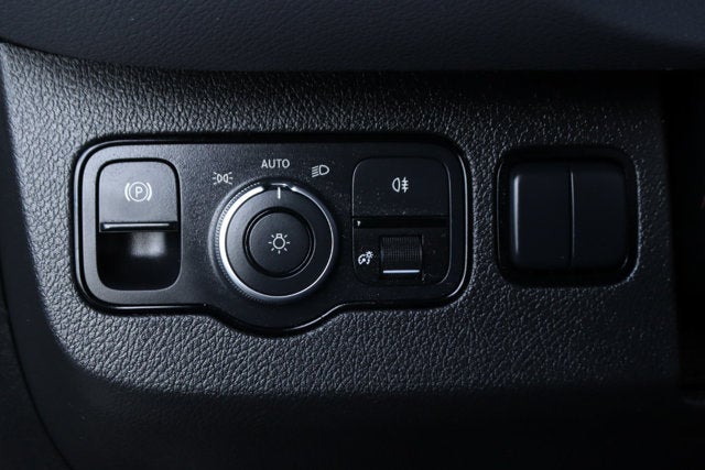 2023 Mercedes-Benz Sprinter 2500 Passenger 144 WB