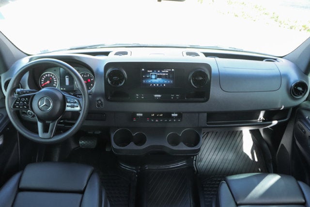 2023 Mercedes-Benz Sprinter 2500 Passenger 144 WB