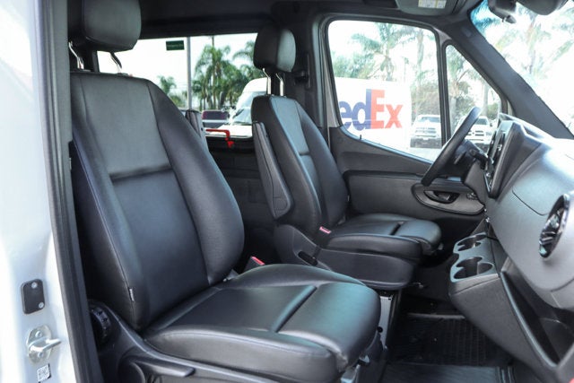 2023 Mercedes-Benz Sprinter 2500 Passenger 144 WB