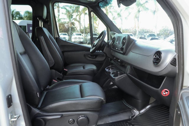 2023 Mercedes-Benz Sprinter 2500 Passenger 144 WB