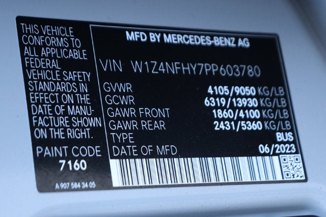 2023 Mercedes-Benz Sprinter 2500 Passenger 144 WB