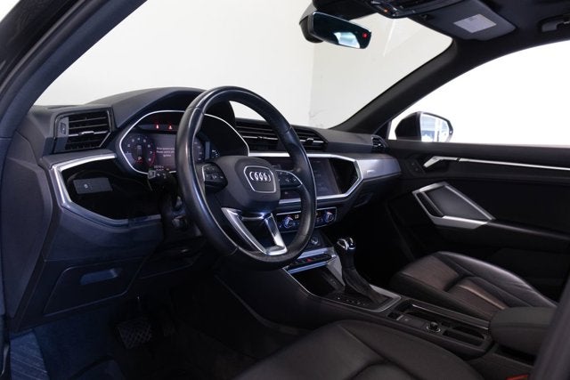 2021 Audi Q3 Premium