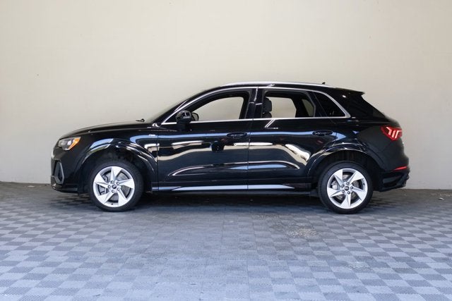 2021 Audi Q3 Premium