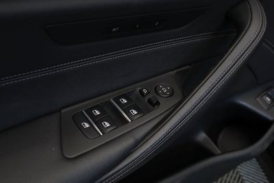 2021 BMW 5 Series 530e iPerformance