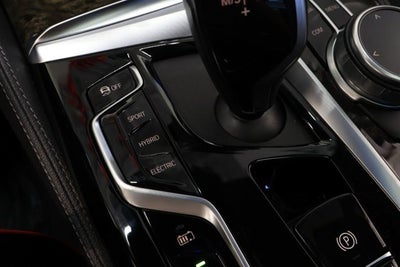 2021 BMW 5 Series 530e iPerformance