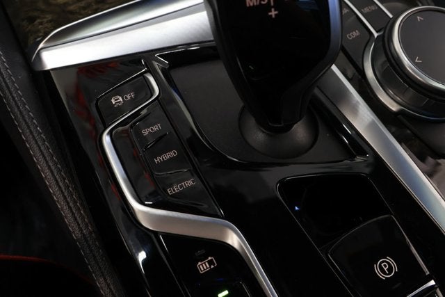 2021 BMW 5 Series 530e iPerformance