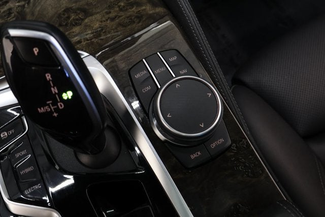 2021 BMW 5 Series 530e iPerformance