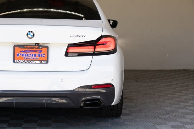 2022 BMW 5 Series 540i