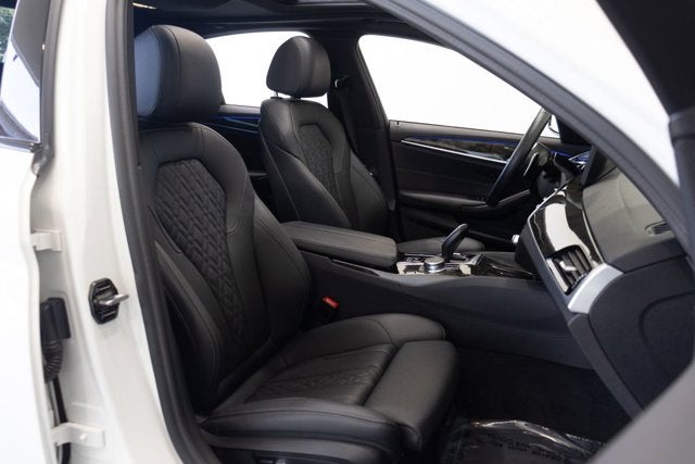 2022 BMW 5 Series 540i