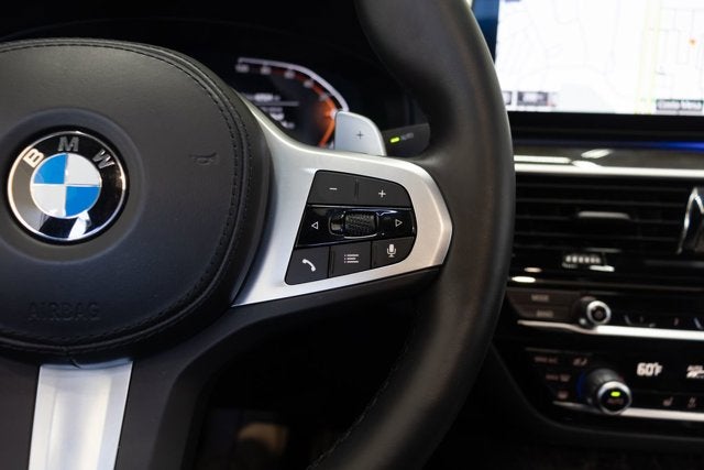 2022 BMW 5 Series 540i