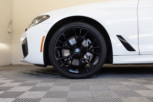 2022 BMW 5 Series 540i