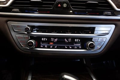 2021 BMW 7 Series 740i