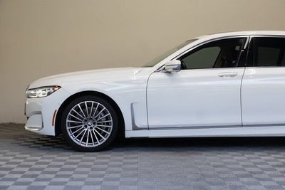 2021 BMW 7 Series 740i