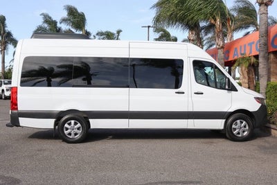 2019 Mercedes-Benz Sprinter 2500 Passenger 170 WB