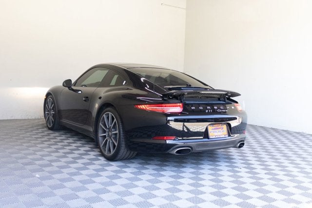 2016 Porsche 911 Carrera