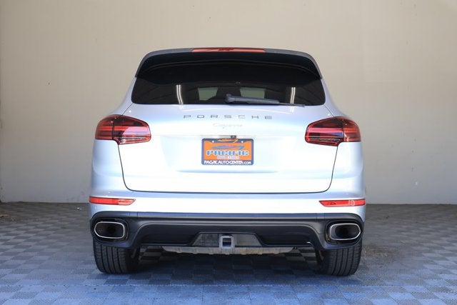 2018 Porsche Cayenne Base