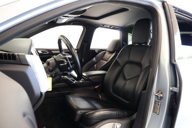 2018 Porsche Cayenne Base