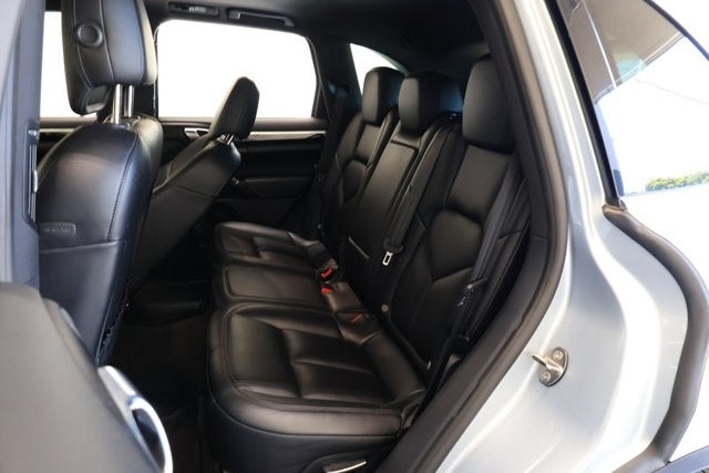 2018 Porsche Cayenne Base